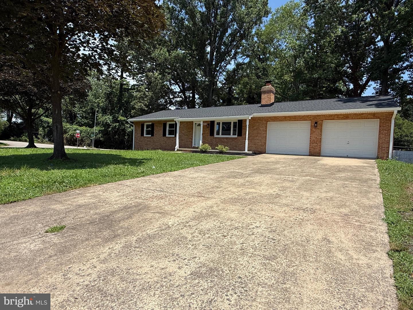 3806 MARGAY CT, ALEXANDRIA, Virginia 22309, 3 Bedrooms Bedrooms, ,1 BathroomBathrooms,Residential,For sale,3806 MARGAY CT,VAFX2243814 MLS # VAFX2243814
