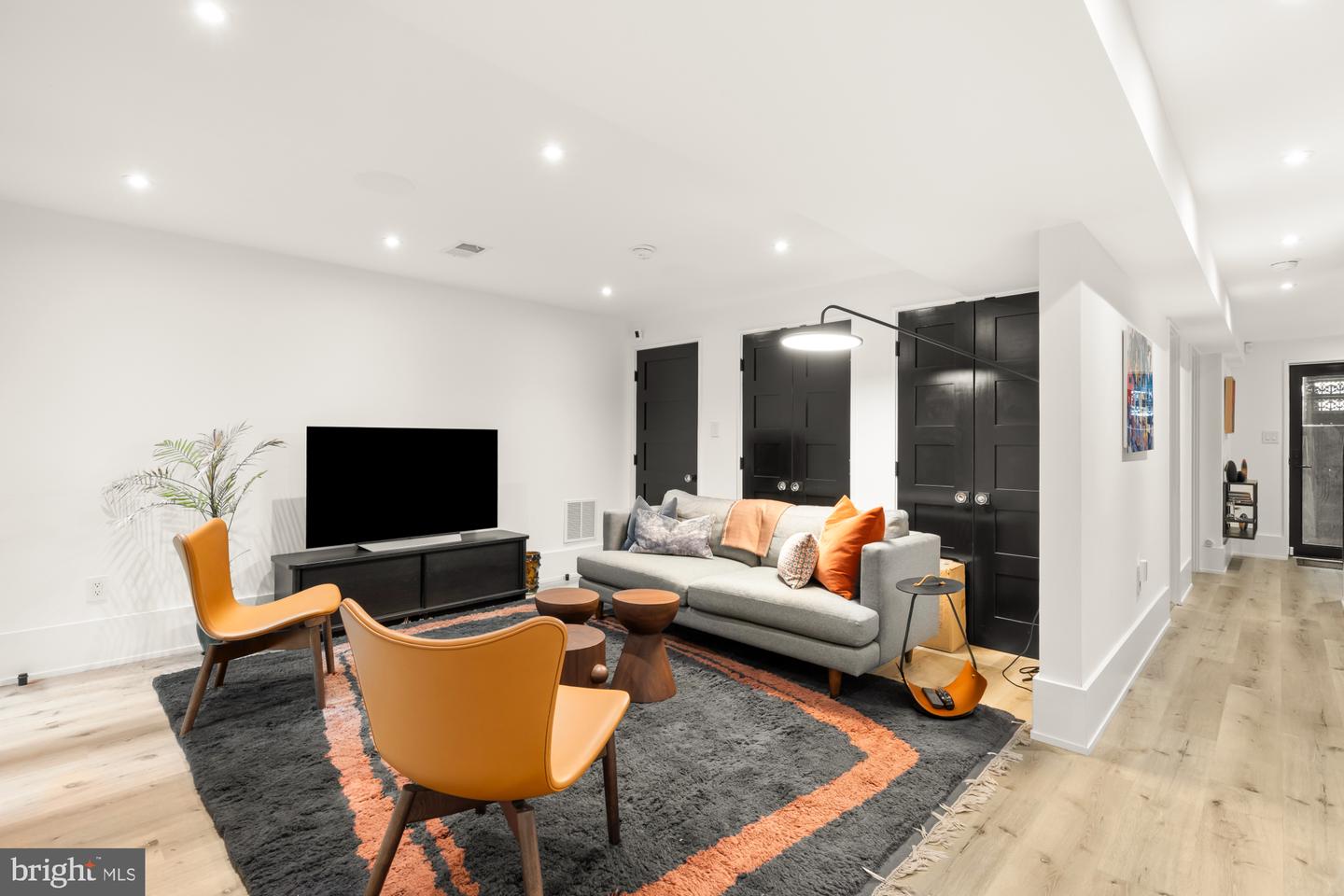 928 S ST NW, WASHINGTON, District Of Columbia 20001, 4 Bedrooms Bedrooms, ,4 BathroomsBathrooms,Residential,For sale,928 S ST NW,DCDC2203022 MLS # DCDC2203022