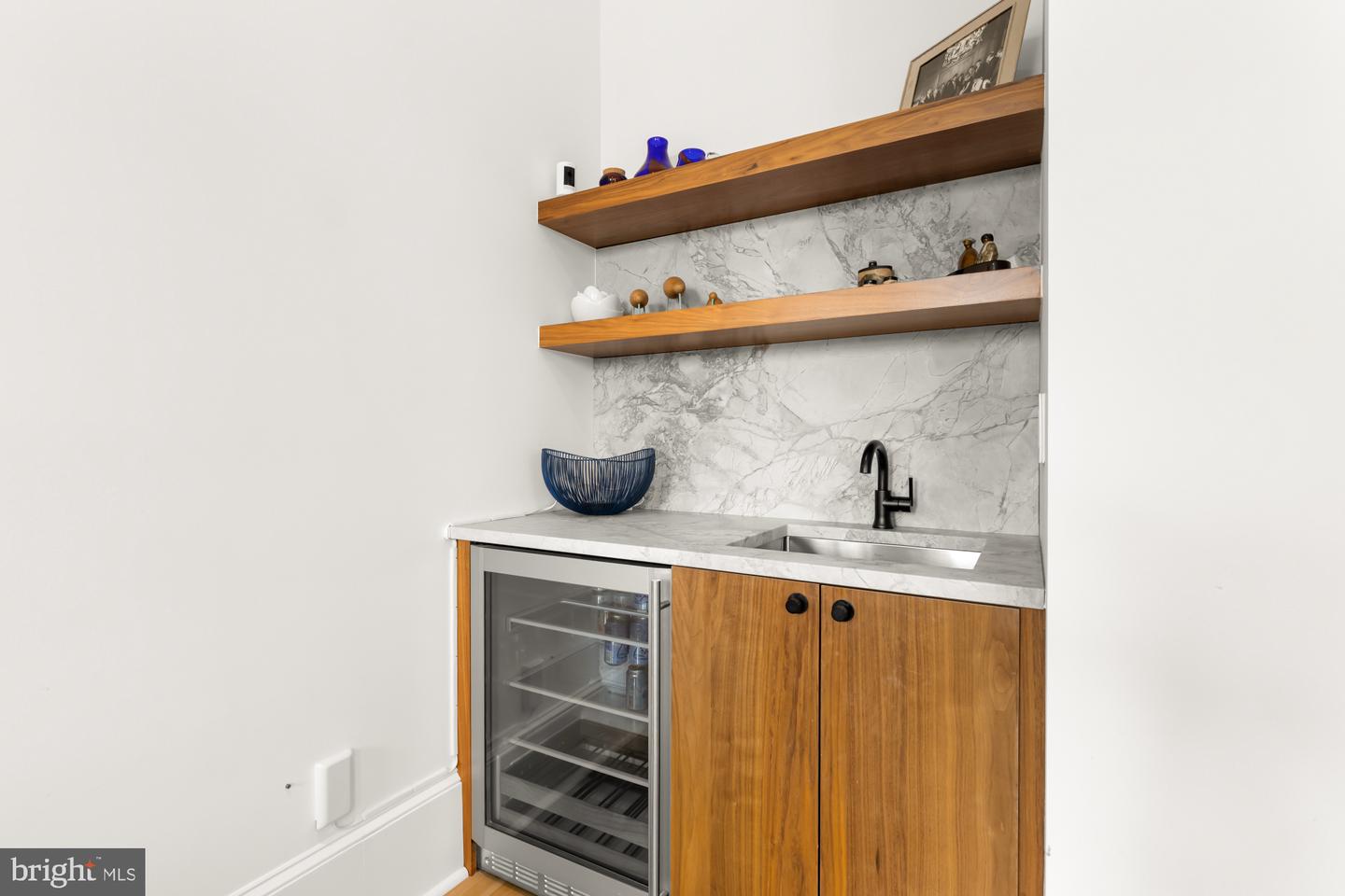 928 S ST NW, WASHINGTON, District Of Columbia 20001, 4 Bedrooms Bedrooms, ,4 BathroomsBathrooms,Residential,For sale,928 S ST NW,DCDC2203022 MLS # DCDC2203022