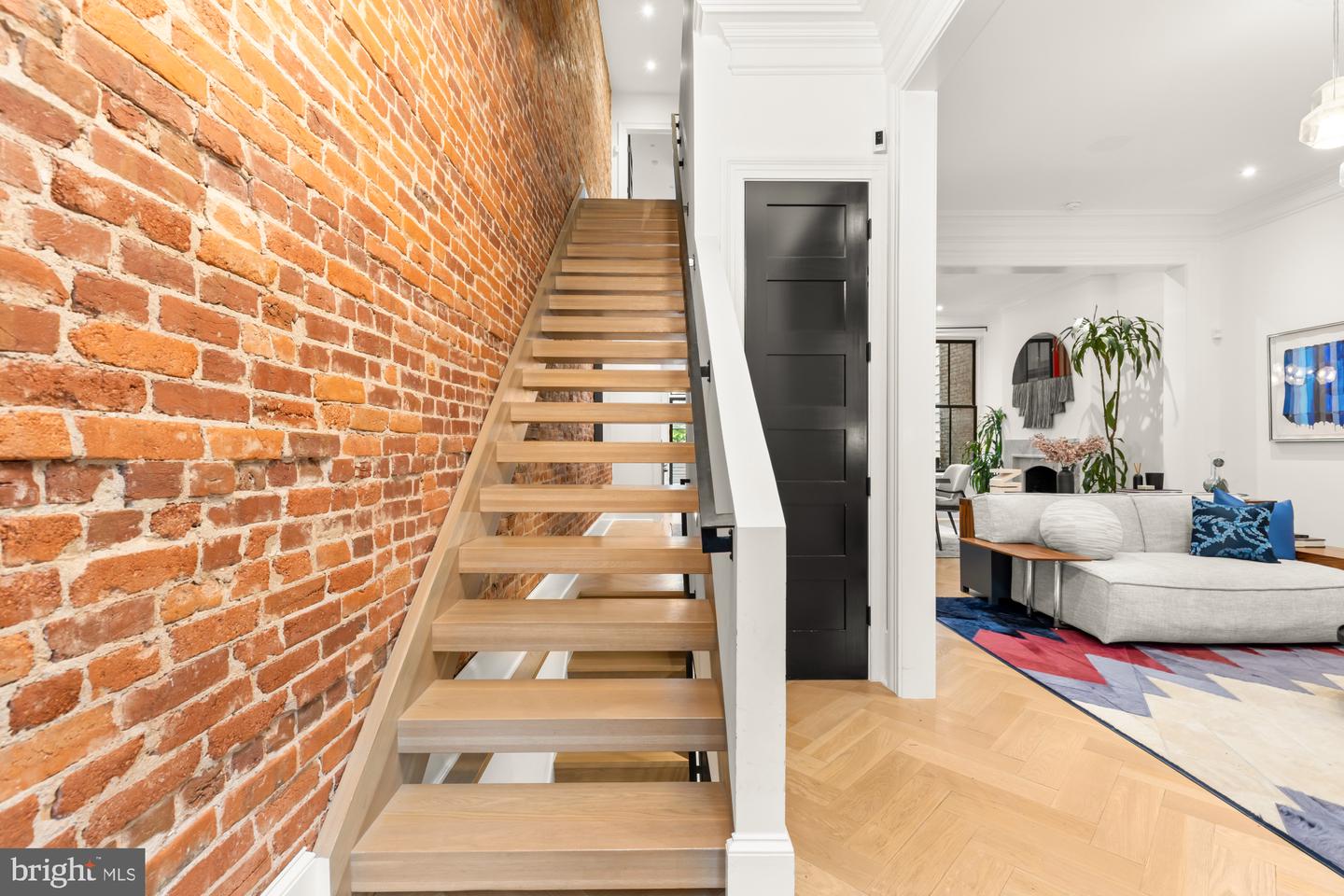 928 S ST NW, WASHINGTON, District Of Columbia 20001, 4 Bedrooms Bedrooms, ,4 BathroomsBathrooms,Residential,For sale,928 S ST NW,DCDC2203022 MLS # DCDC2203022