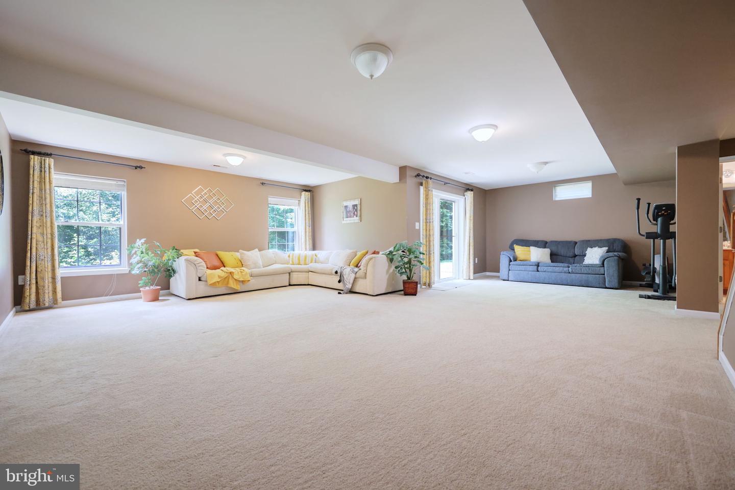 5473 LOGGERHEAD PL, WOODBRIDGE, Virginia 22193, 4 Bedrooms Bedrooms, ,3 BathroomsBathrooms,Residential,For sale,5473 LOGGERHEAD PL,VAPW2096284 MLS # VAPW2096284