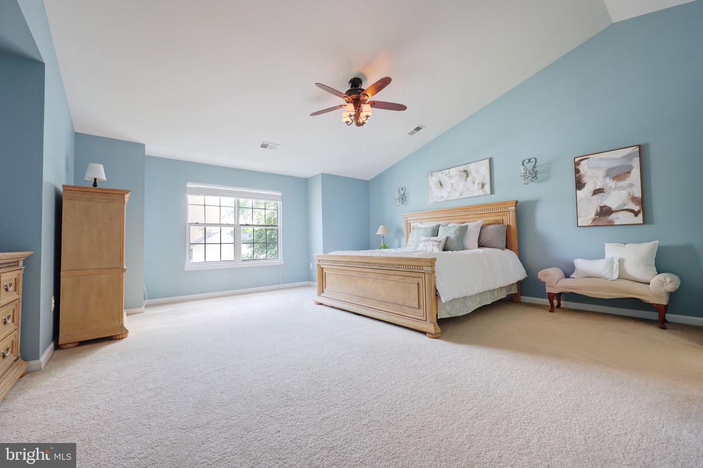 5473 LOGGERHEAD PL, WOODBRIDGE, Virginia 22193, 4 Bedrooms Bedrooms, ,3 BathroomsBathrooms,Residential,For sale,5473 LOGGERHEAD PL,VAPW2096284 MLS # VAPW2096284
