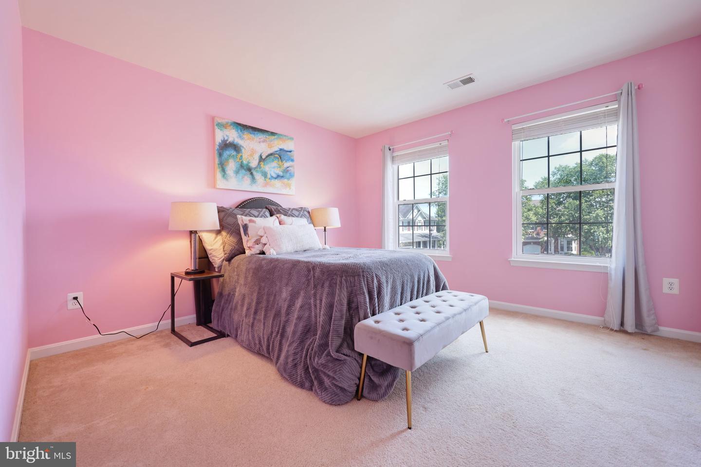 5473 LOGGERHEAD PL, WOODBRIDGE, Virginia 22193, 4 Bedrooms Bedrooms, ,3 BathroomsBathrooms,Residential,For sale,5473 LOGGERHEAD PL,VAPW2096284 MLS # VAPW2096284