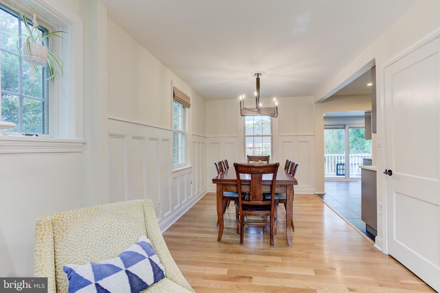 2907 LAWRENCE DR, FALLS CHURCH, Virginia 22042, 3 Bedrooms Bedrooms, ,3 BathroomsBathrooms,Residential,For sale,2907 LAWRENCE DR,VAFX2245648 MLS # VAFX2245648