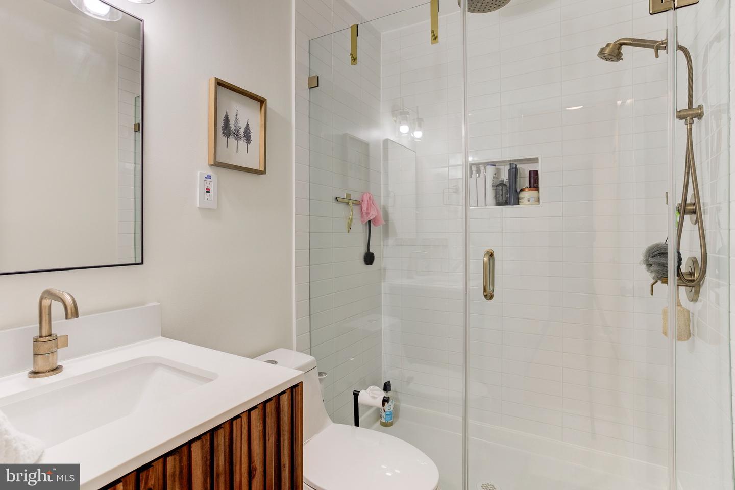 2907 LAWRENCE DR, FALLS CHURCH, Virginia 22042, 3 Bedrooms Bedrooms, ,3 BathroomsBathrooms,Residential,For sale,2907 LAWRENCE DR,VAFX2245648 MLS # VAFX2245648