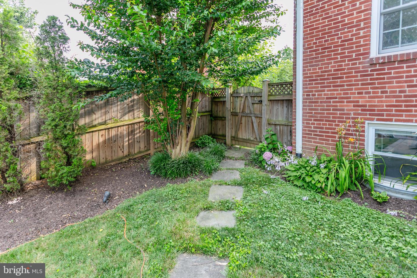 2907 LAWRENCE DR, FALLS CHURCH, Virginia 22042, 3 Bedrooms Bedrooms, ,3 BathroomsBathrooms,Residential,For sale,2907 LAWRENCE DR,VAFX2245648 MLS # VAFX2245648