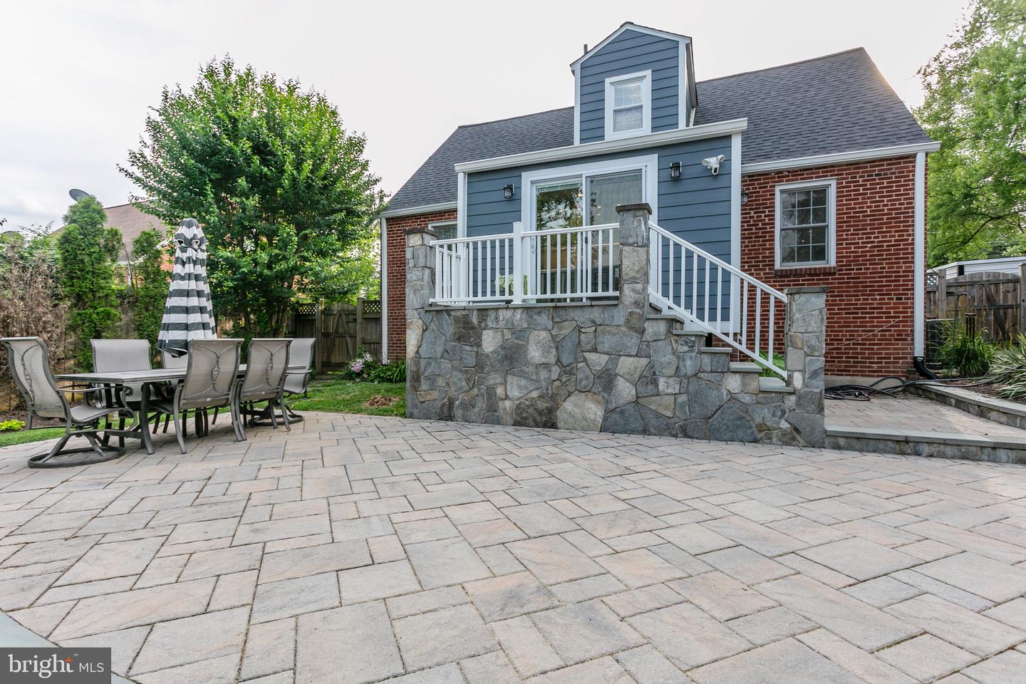 2907 LAWRENCE DR, FALLS CHURCH, Virginia 22042, 3 Bedrooms Bedrooms, ,3 BathroomsBathrooms,Residential,For sale,2907 LAWRENCE DR,VAFX2245648 MLS # VAFX2245648