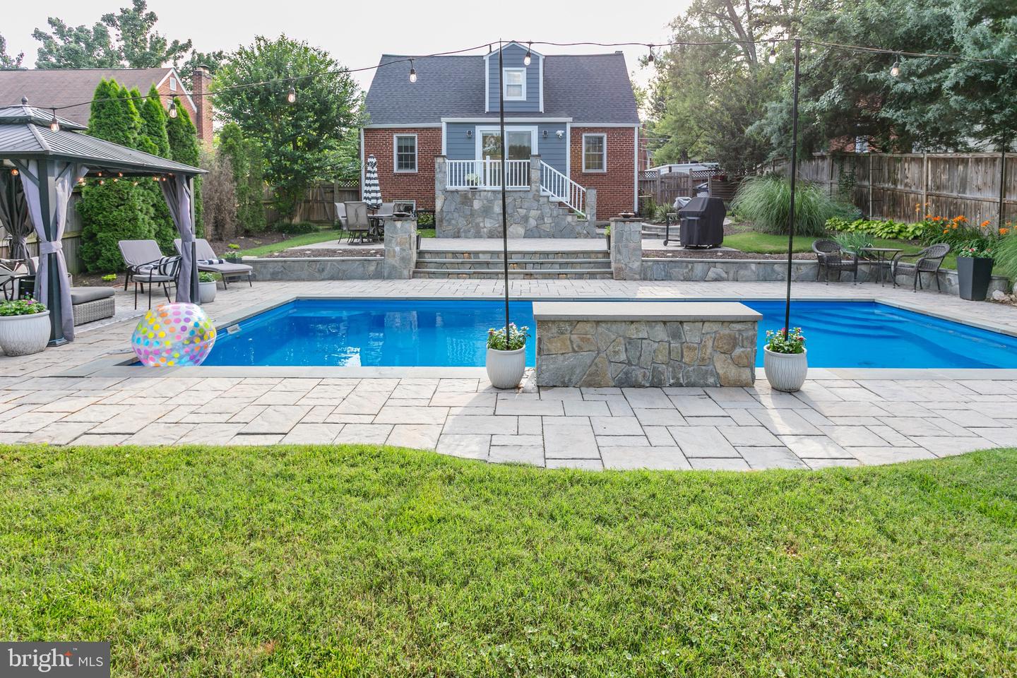 2907 LAWRENCE DR, FALLS CHURCH, Virginia 22042, 3 Bedrooms Bedrooms, ,3 BathroomsBathrooms,Residential,For sale,2907 LAWRENCE DR,VAFX2245648 MLS # VAFX2245648