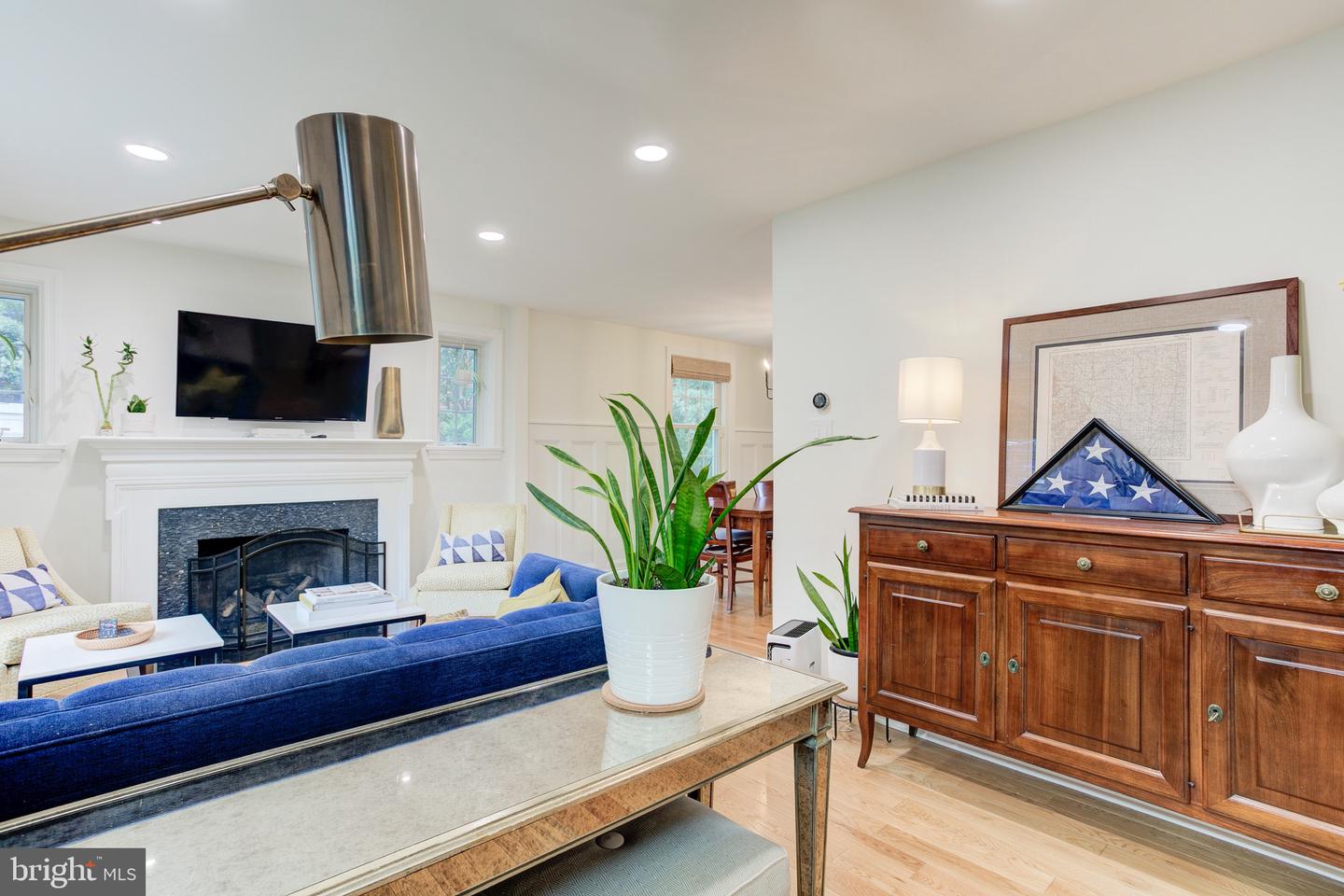 2907 LAWRENCE DR, FALLS CHURCH, Virginia 22042, 3 Bedrooms Bedrooms, ,3 BathroomsBathrooms,Residential,For sale,2907 LAWRENCE DR,VAFX2245648 MLS # VAFX2245648
