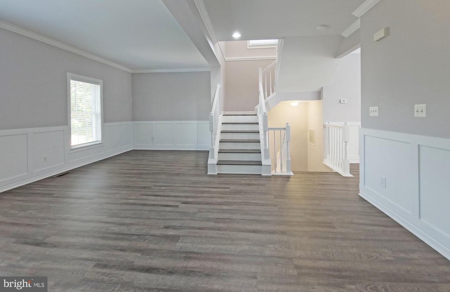 8126 HORSESHOE COTTAGE CIR, LORTON, Virginia 22079, 3 Bedrooms Bedrooms, ,2 BathroomsBathrooms,Residential,For sale,8126 HORSESHOE COTTAGE CIR,VAFX2246454 MLS # VAFX2246454