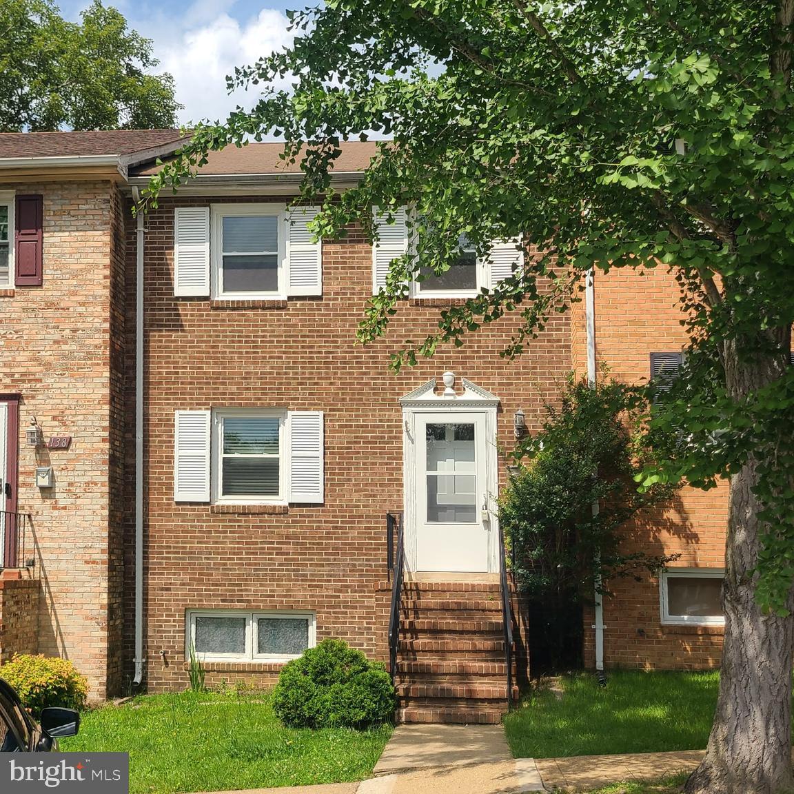 136 FALMOUTH DR, FREDERICKSBURG, Virginia 22405, 3 Bedrooms Bedrooms, ,1 BathroomBathrooms,Residential,For sale,136 FALMOUTH DR,VAST2039718 MLS # VAST2039718