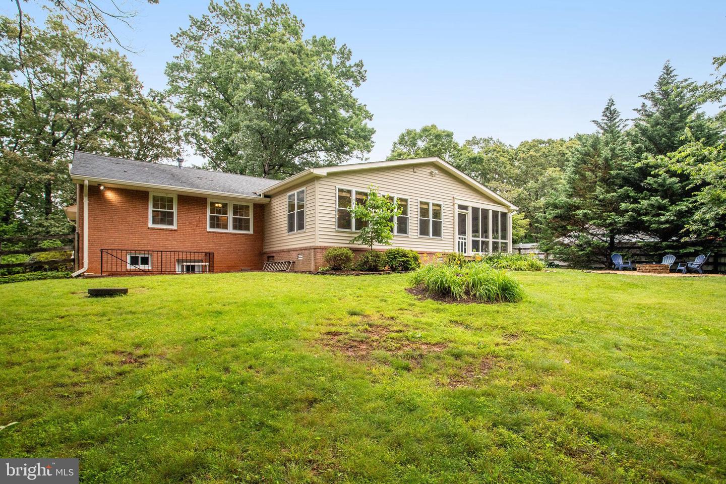 10704 MONTGOMERY DR, MANASSAS, Virginia 20111, 3 Bedrooms Bedrooms, ,3 BathroomsBathrooms,Residential,For sale,10704 MONTGOMERY DR,VAPW2096904 MLS # VAPW2096904