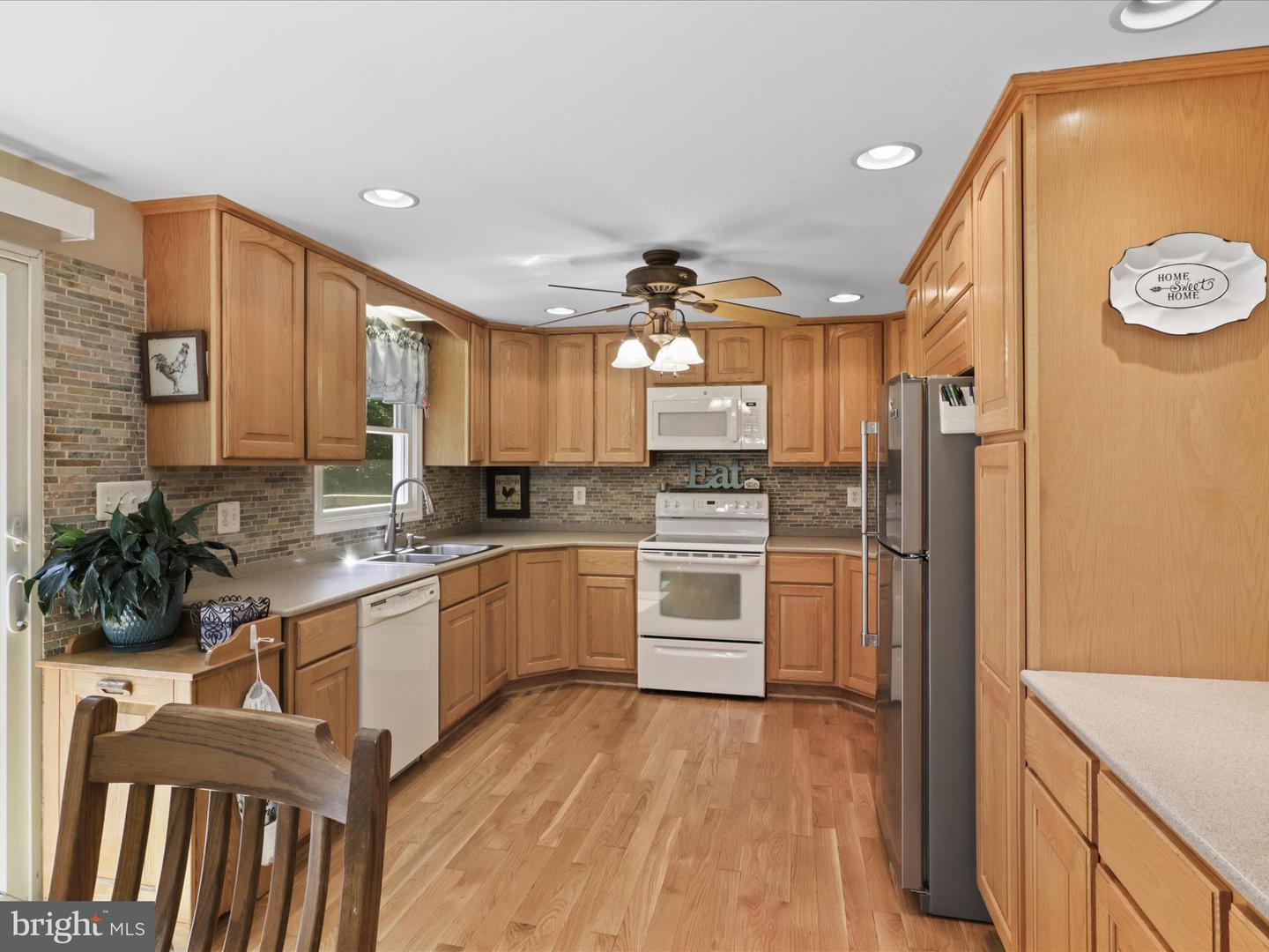 14568 LEARY ST, NOKESVILLE, Virginia 20181, 3 Bedrooms Bedrooms, ,2 BathroomsBathrooms,Residential,For sale,14568 LEARY ST,VAPW2096974 MLS # VAPW2096974