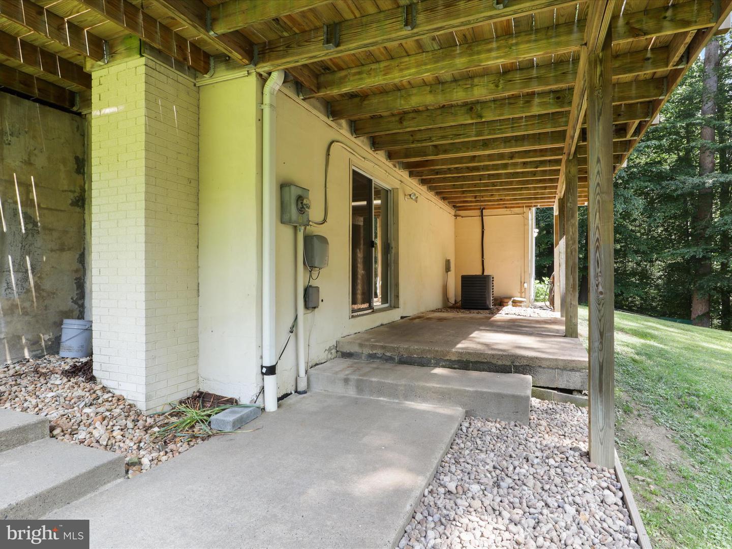 14568 LEARY ST, NOKESVILLE, Virginia 20181, 3 Bedrooms Bedrooms, ,2 BathroomsBathrooms,Residential,For sale,14568 LEARY ST,VAPW2096974 MLS # VAPW2096974