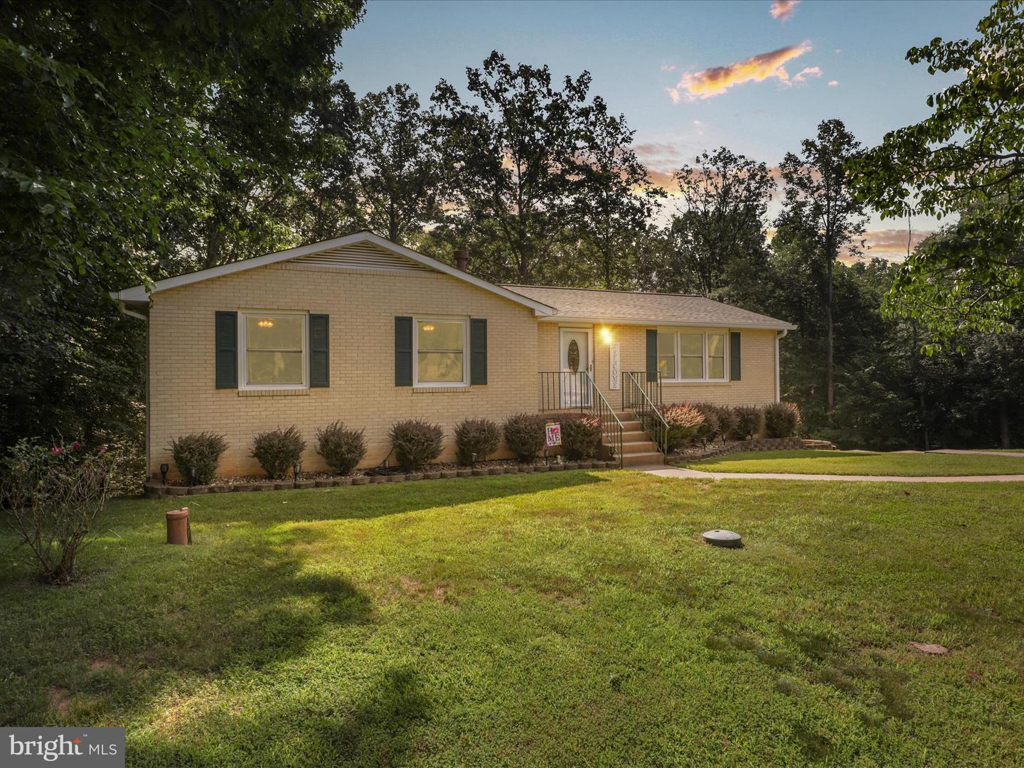 14568 LEARY ST, NOKESVILLE, Virginia 20181, 3 Bedrooms Bedrooms, ,2 BathroomsBathrooms,Residential,For sale,14568 LEARY ST,VAPW2096974 MLS # VAPW2096974