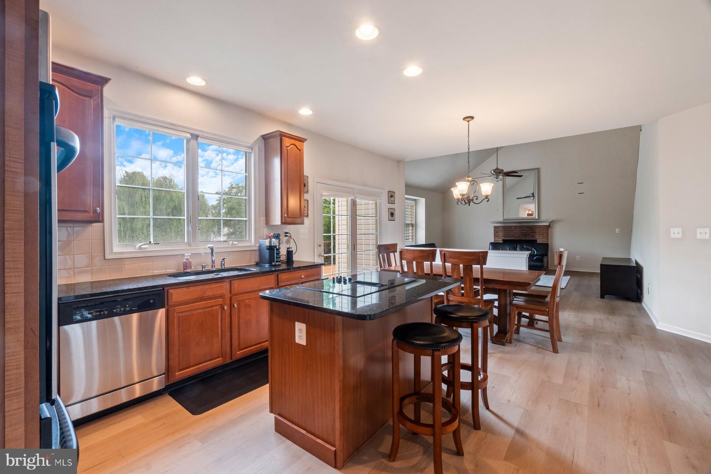 43540 LUCKETTS BRIDGE CIR, ASHBURN, Virginia 20148, 4 Bedrooms Bedrooms, ,4 BathroomsBathrooms,Residential,For sale,43540 LUCKETTS BRIDGE CIR,VALO2099728 MLS # VALO2099728