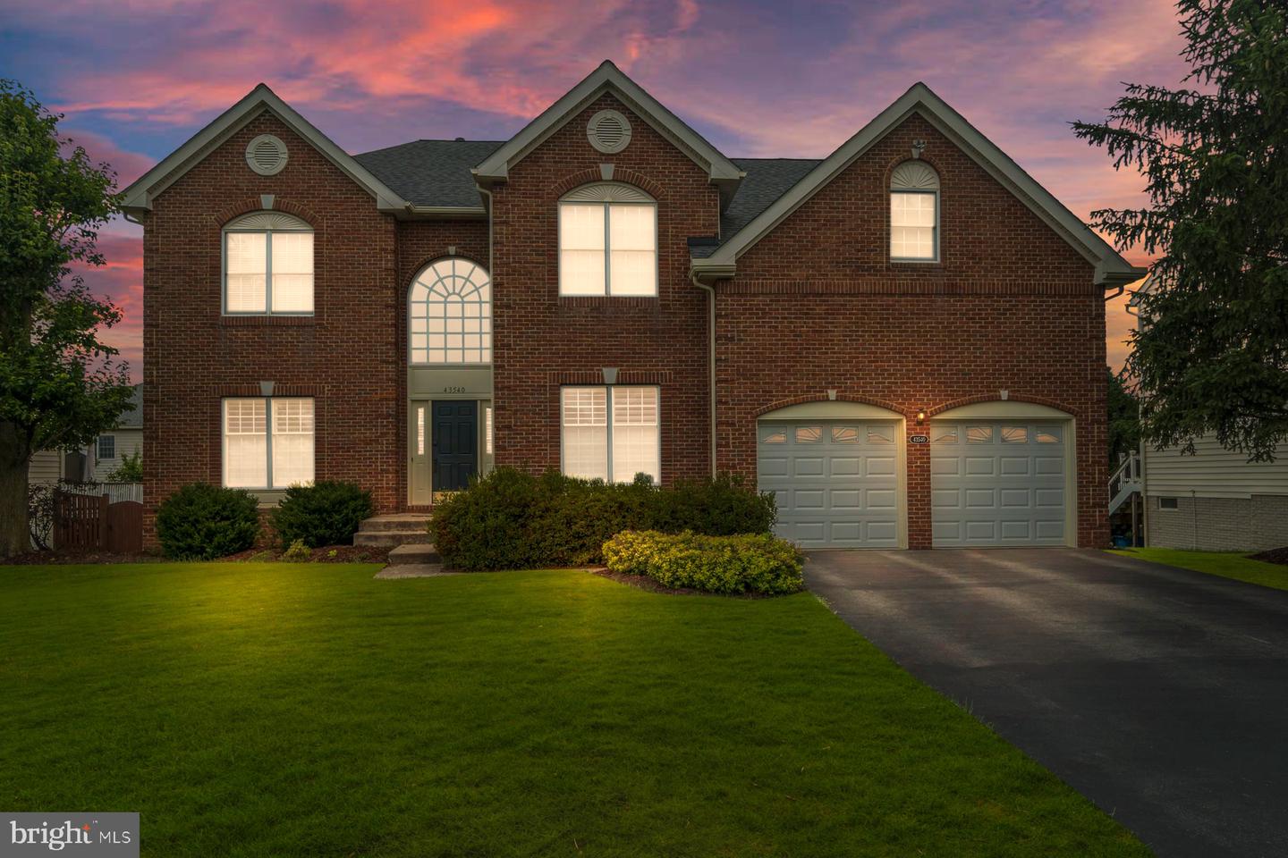 43540 LUCKETTS BRIDGE CIR, ASHBURN, Virginia 20148, 4 Bedrooms Bedrooms, ,4 BathroomsBathrooms,Residential,For sale,43540 LUCKETTS BRIDGE CIR,VALO2099728 MLS # VALO2099728