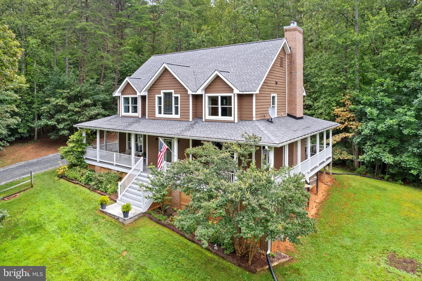9525 ANGELICA LN, MARSHALL, Virginia 20115, 4 Bedrooms Bedrooms, 10 Rooms Rooms,2 BathroomsBathrooms,Residential,For sale,9525 ANGELICA LN,VAFQ2017116 MLS # VAFQ2017116