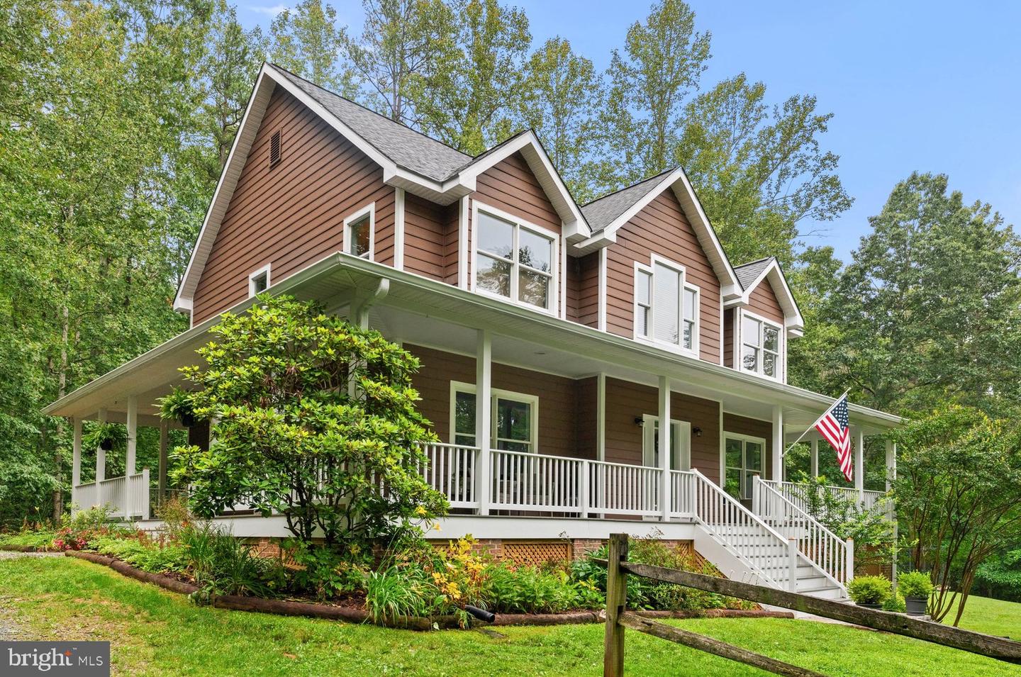 9525 ANGELICA LN, MARSHALL, Virginia 20115, 4 Bedrooms Bedrooms, 10 Rooms Rooms,2 BathroomsBathrooms,Residential,For sale,9525 ANGELICA LN,VAFQ2017116 MLS # VAFQ2017116