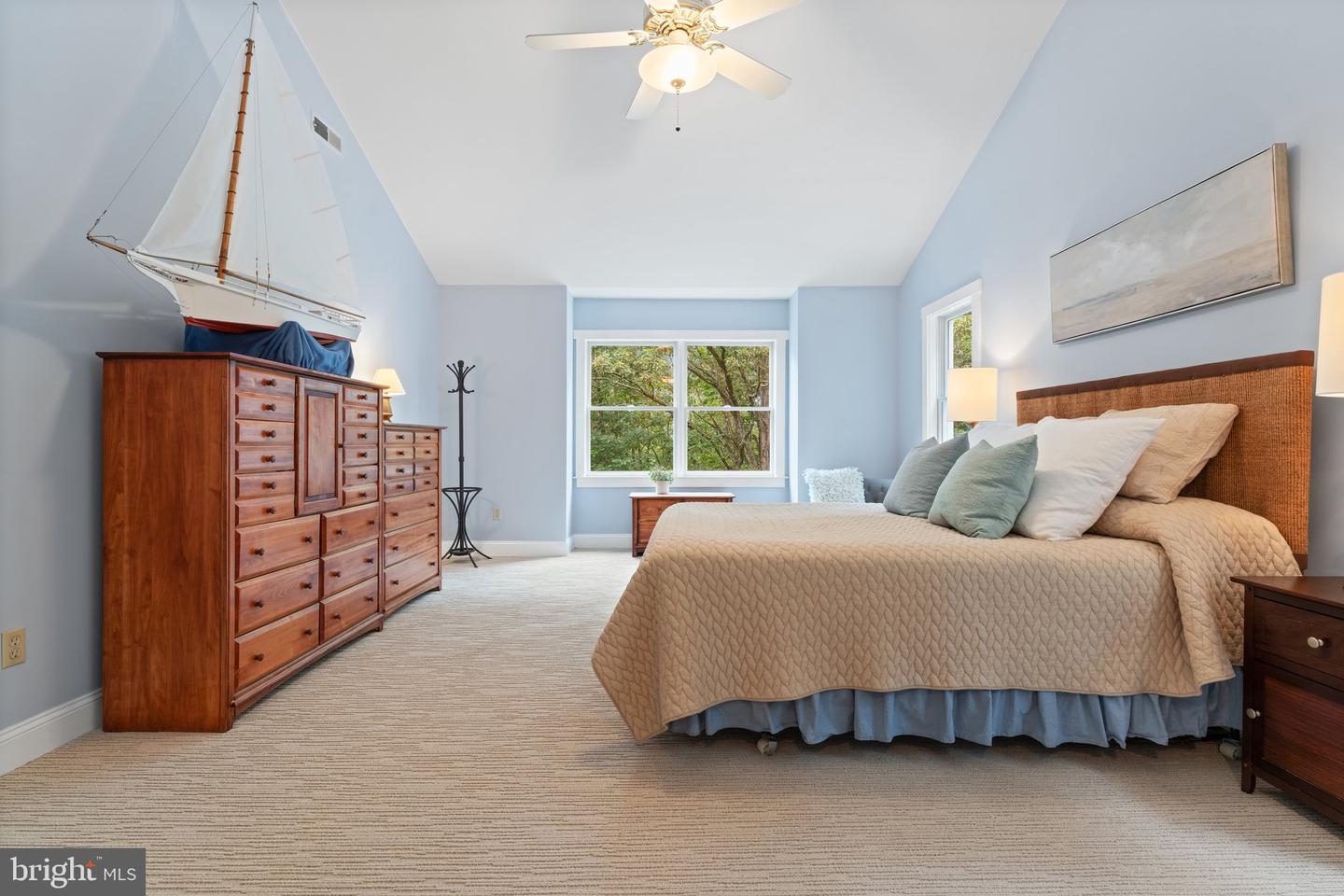 9525 ANGELICA LN, MARSHALL, Virginia 20115, 4 Bedrooms Bedrooms, 10 Rooms Rooms,2 BathroomsBathrooms,Residential,For sale,9525 ANGELICA LN,VAFQ2017116 MLS # VAFQ2017116