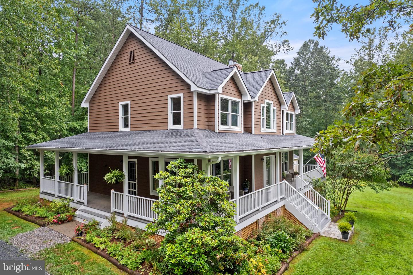 9525 ANGELICA LN, MARSHALL, Virginia 20115, 4 Bedrooms Bedrooms, 10 Rooms Rooms,2 BathroomsBathrooms,Residential,For sale,9525 ANGELICA LN,VAFQ2017116 MLS # VAFQ2017116