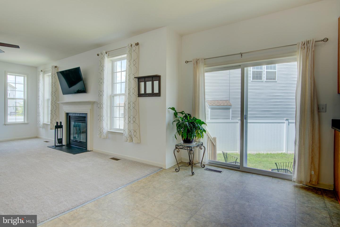 109 TAYLOR CT, STEPHENSON, Virginia 22656, 4 Bedrooms Bedrooms, 10 Rooms Rooms,2 BathroomsBathrooms,Residential,For sale,109 TAYLOR CT,VAFV2034960 MLS # VAFV2034960