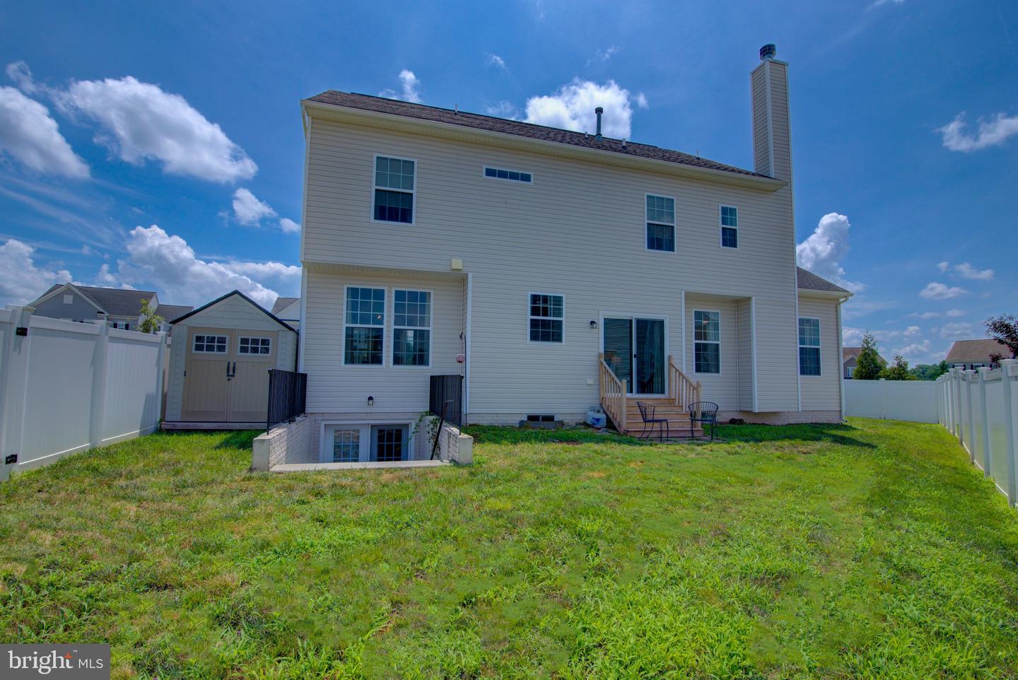 109 TAYLOR CT, STEPHENSON, Virginia 22656, 4 Bedrooms Bedrooms, 10 Rooms Rooms,2 BathroomsBathrooms,Residential,For sale,109 TAYLOR CT,VAFV2034960 MLS # VAFV2034960