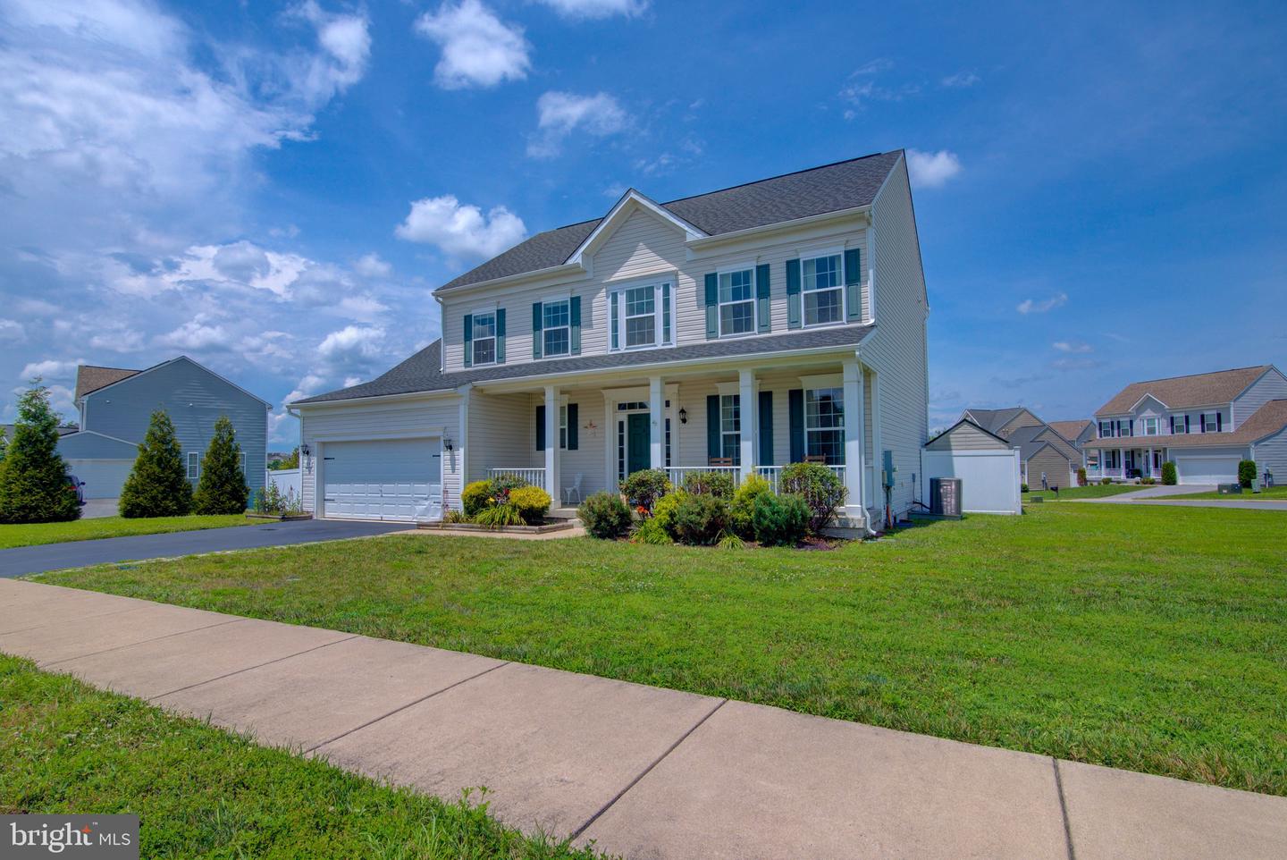 109 TAYLOR CT, STEPHENSON, Virginia 22656, 4 Bedrooms Bedrooms, 10 Rooms Rooms,2 BathroomsBathrooms,Residential,For sale,109 TAYLOR CT,VAFV2034960 MLS # VAFV2034960