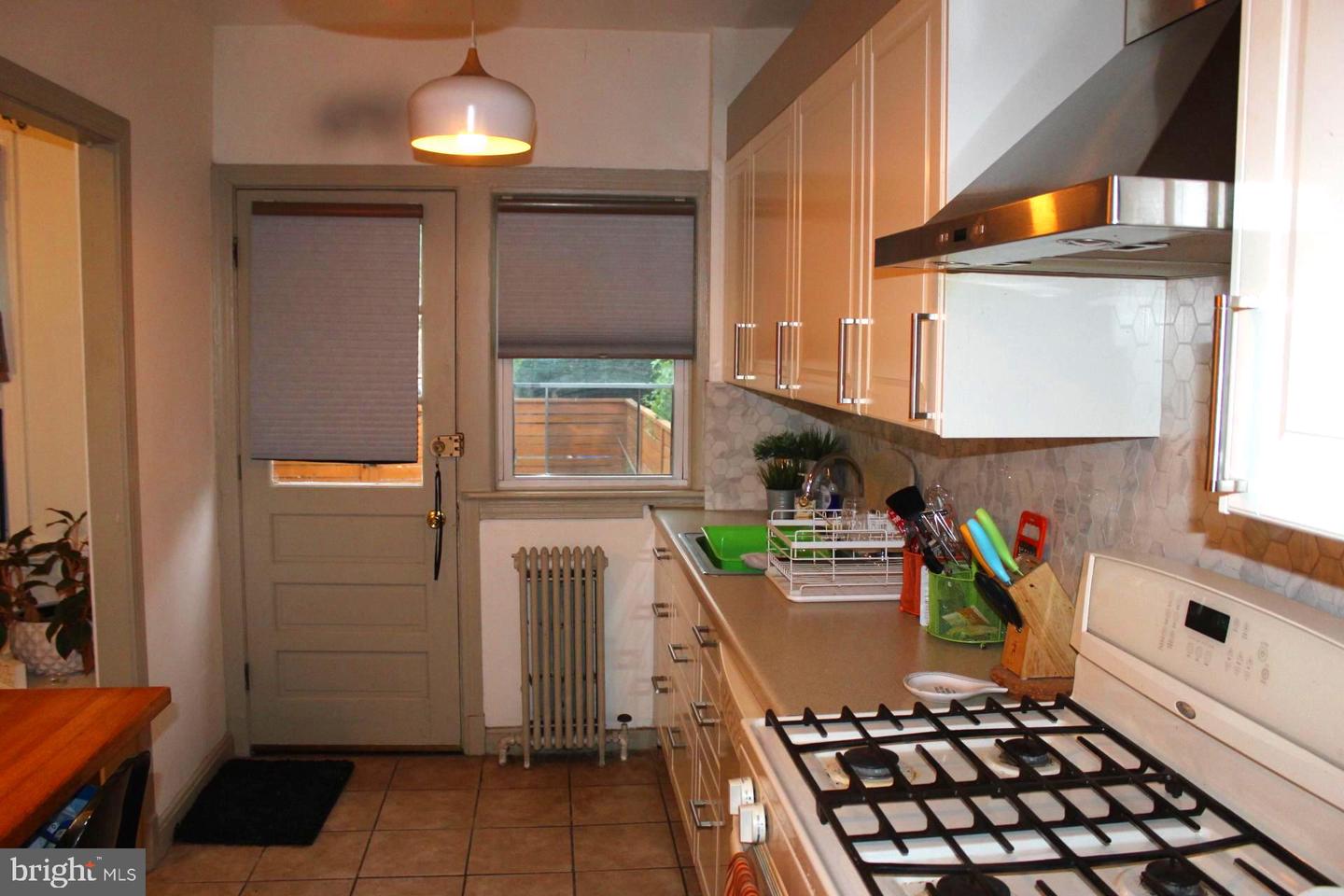907 PERRY PL NE, WASHINGTON, District Of Columbia 20017, 3 Bedrooms Bedrooms, ,2 BathroomsBathrooms,Residential,For sale,907 PERRY PL NE,DCDC2206182 MLS # DCDC2206182