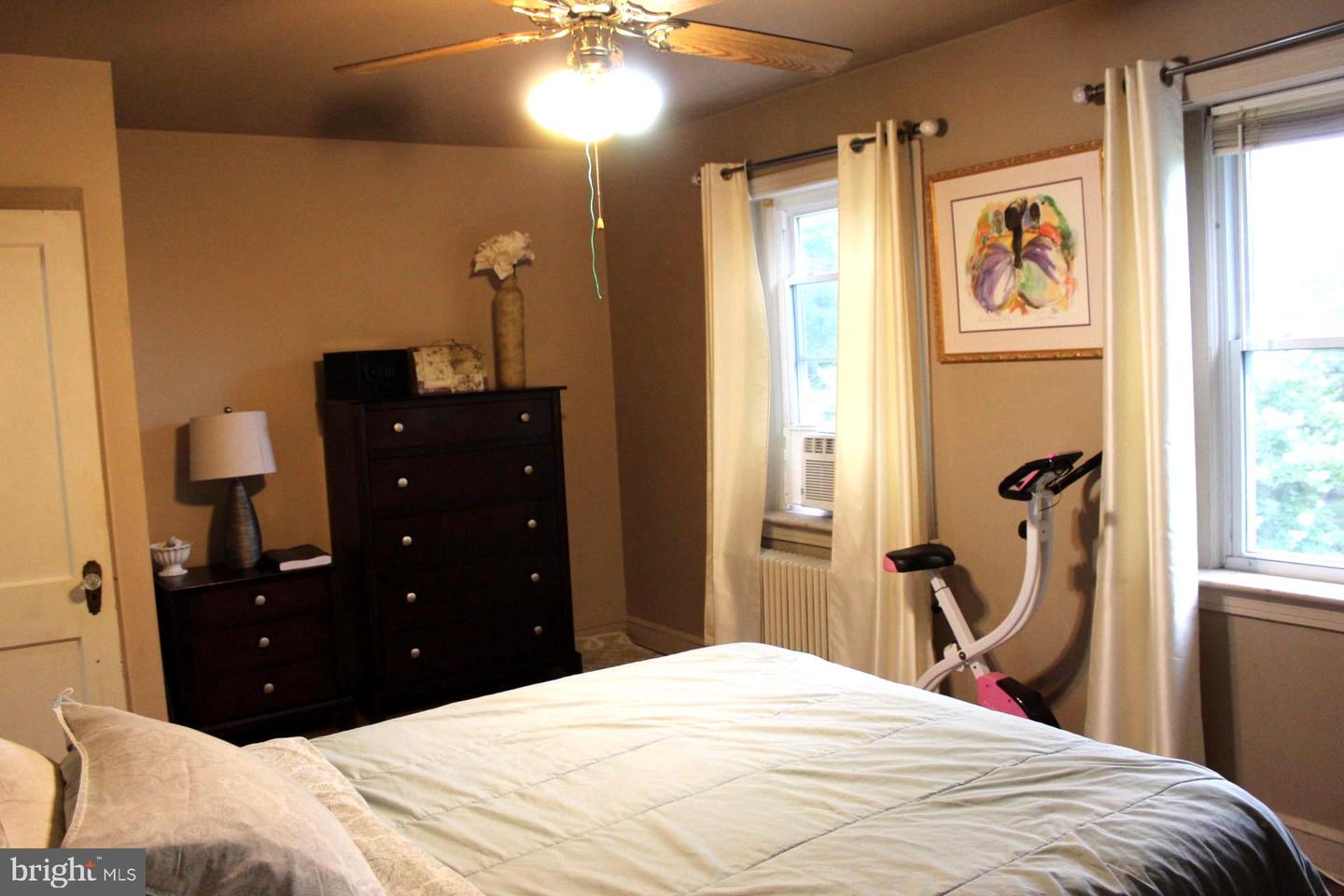 907 PERRY PL NE, WASHINGTON, District Of Columbia 20017, 3 Bedrooms Bedrooms, ,2 BathroomsBathrooms,Residential,For sale,907 PERRY PL NE,DCDC2206182 MLS # DCDC2206182