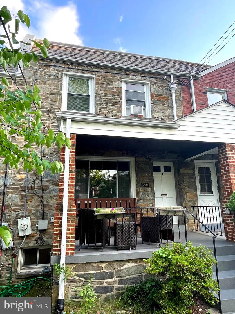 907 PERRY PL NE, WASHINGTON, District Of Columbia 20017, 3 Bedrooms Bedrooms, ,2 BathroomsBathrooms,Residential,For sale,907 PERRY PL NE,DCDC2206182 MLS # DCDC2206182