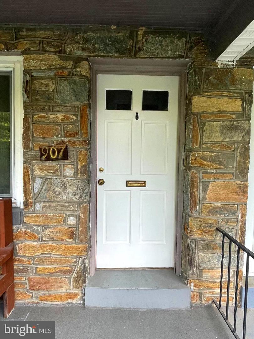 907 PERRY PL NE, WASHINGTON, District Of Columbia 20017, 3 Bedrooms Bedrooms, ,2 BathroomsBathrooms,Residential,For sale,907 PERRY PL NE,DCDC2206182 MLS # DCDC2206182