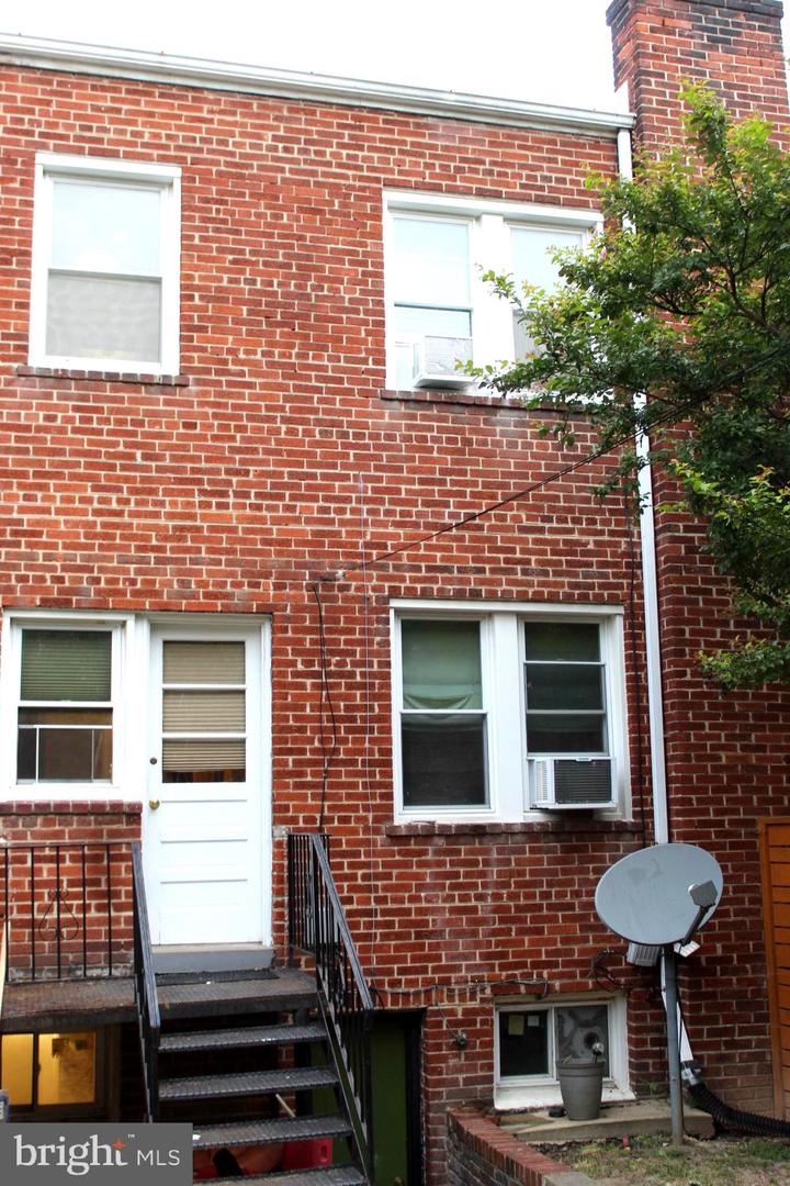 907 PERRY PL NE, WASHINGTON, District Of Columbia 20017, 3 Bedrooms Bedrooms, ,2 BathroomsBathrooms,Residential,For sale,907 PERRY PL NE,DCDC2206182 MLS # DCDC2206182
