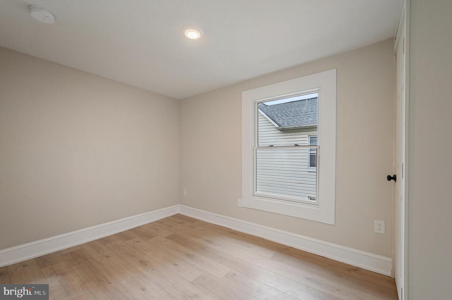 553 HIGHLAND AVE, WINCHESTER, Virginia 22601, 3 Bedrooms Bedrooms, ,2 BathroomsBathrooms,Residential,For sale,553 HIGHLAND AVE,VAWI2007976 MLS # VAWI2007976
