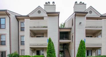6904 MARY CAROLINE CIR #L, ALEXANDRIA, Virginia 22310, 2 Bedrooms Bedrooms, ,2 BathroomsBathrooms,Residential,For sale,6904 MARY CAROLINE CIR #L,VAFX2248118 MLS # VAFX2248118