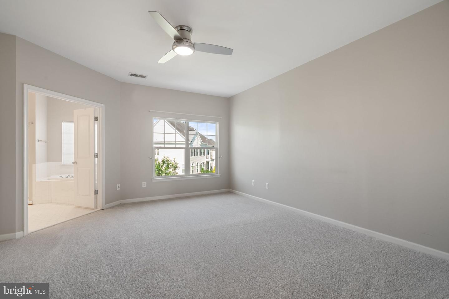 42 PIKE PL, STAFFORD, Virginia 22556, 3 Bedrooms Bedrooms, ,3 BathroomsBathrooms,Residential,For sale,42 PIKE PL,VAST2039954 MLS # VAST2039954