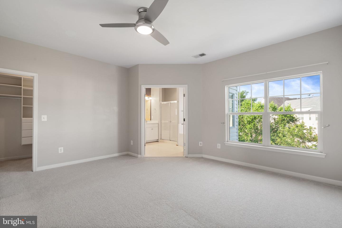42 PIKE PL, STAFFORD, Virginia 22556, 3 Bedrooms Bedrooms, ,3 BathroomsBathrooms,Residential,For sale,42 PIKE PL,VAST2039954 MLS # VAST2039954
