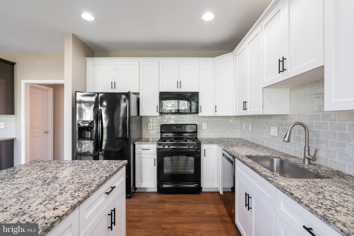 42 PIKE PL, STAFFORD, Virginia 22556, 3 Bedrooms Bedrooms, ,3 BathroomsBathrooms,Residential,For sale,42 PIKE PL,VAST2039954 MLS # VAST2039954