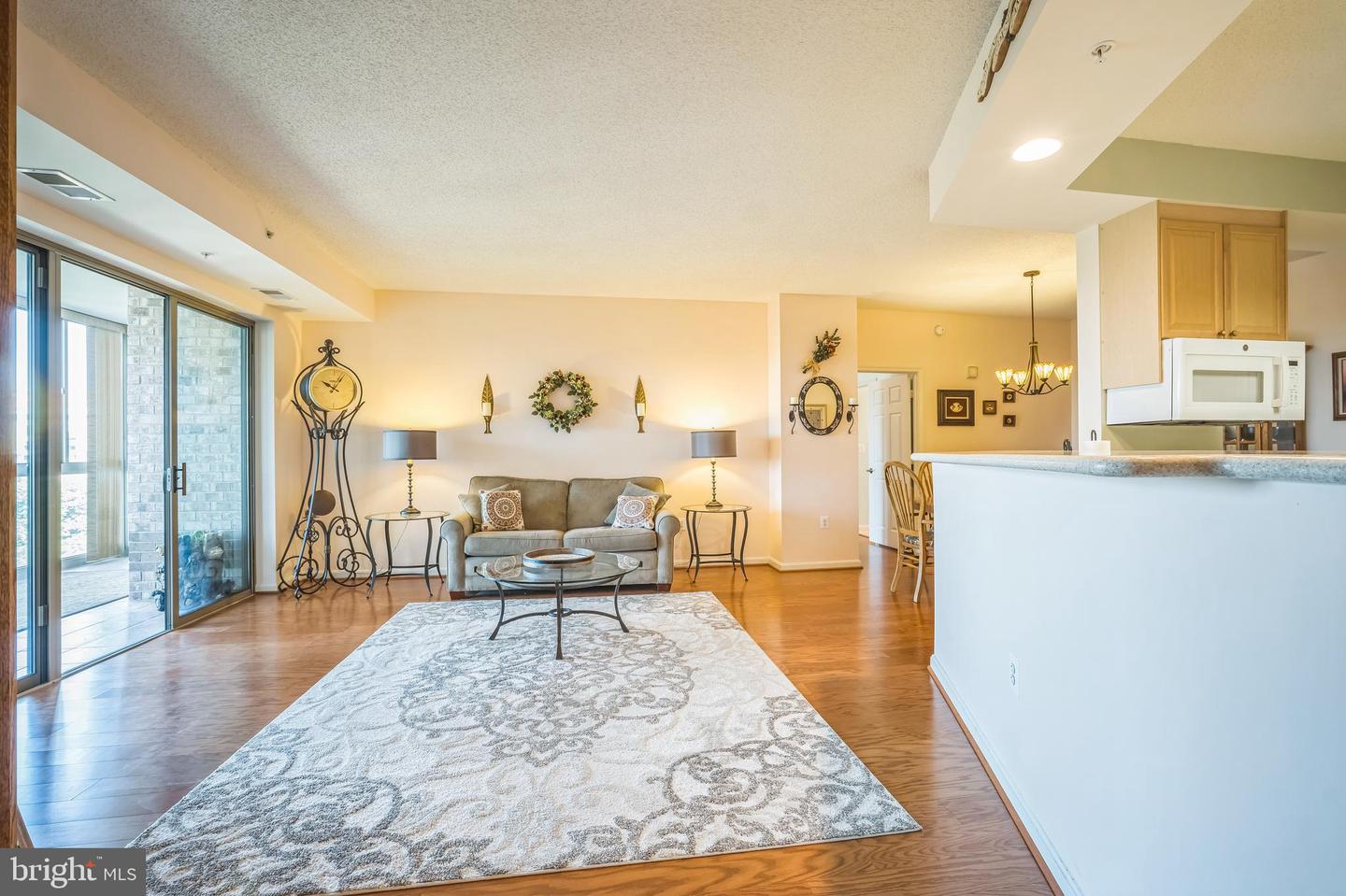 19355 CYPRESS RIDGE TER #903, LEESBURG, Virginia 20176, 2 Bedrooms Bedrooms, ,2 BathroomsBathrooms,Residential,For sale,19355 CYPRESS RIDGE TER #903,VALO2099834 MLS # VALO2099834