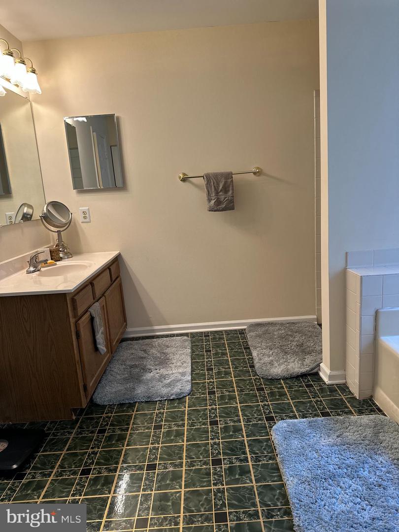 3104 TITANIC DR, STAFFORD, Virginia 22554, 6 Bedrooms Bedrooms, ,3 BathroomsBathrooms,Residential,For sale,3104 TITANIC DR,VAST2039972 MLS # VAST2039972