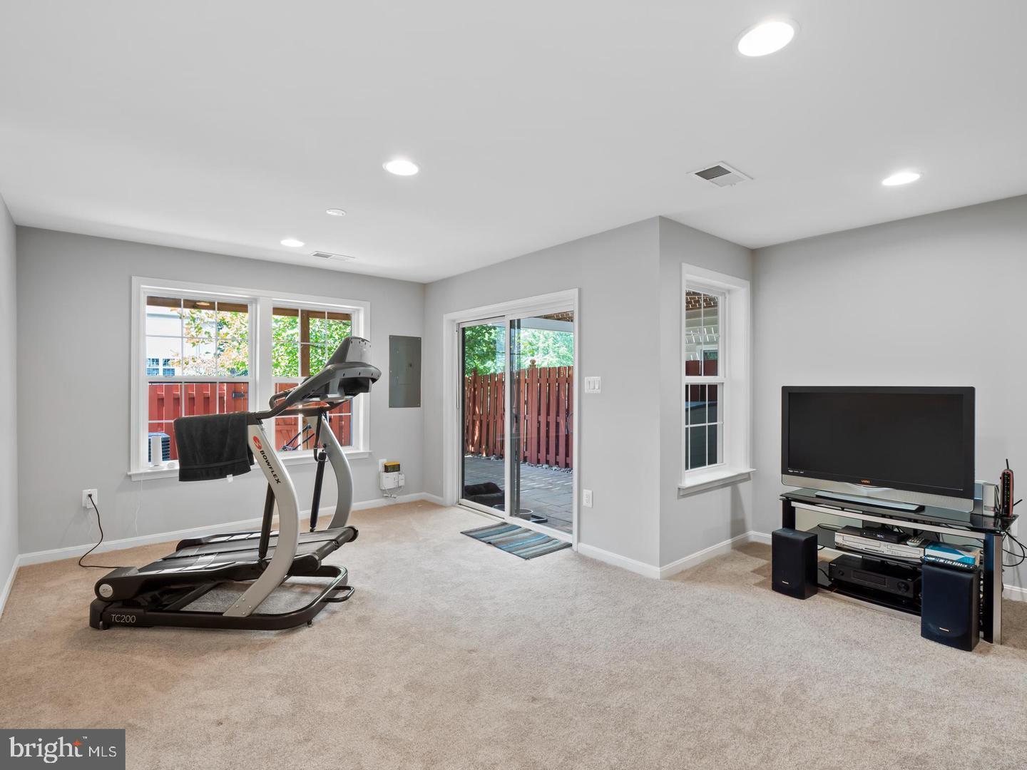 24847 MASON DALE TER, CHANTILLY, Virginia 20152, 3 Bedrooms Bedrooms, ,3 BathroomsBathrooms,Residential,For sale,24847 MASON DALE TER,VALO2099858 MLS # VALO2099858
