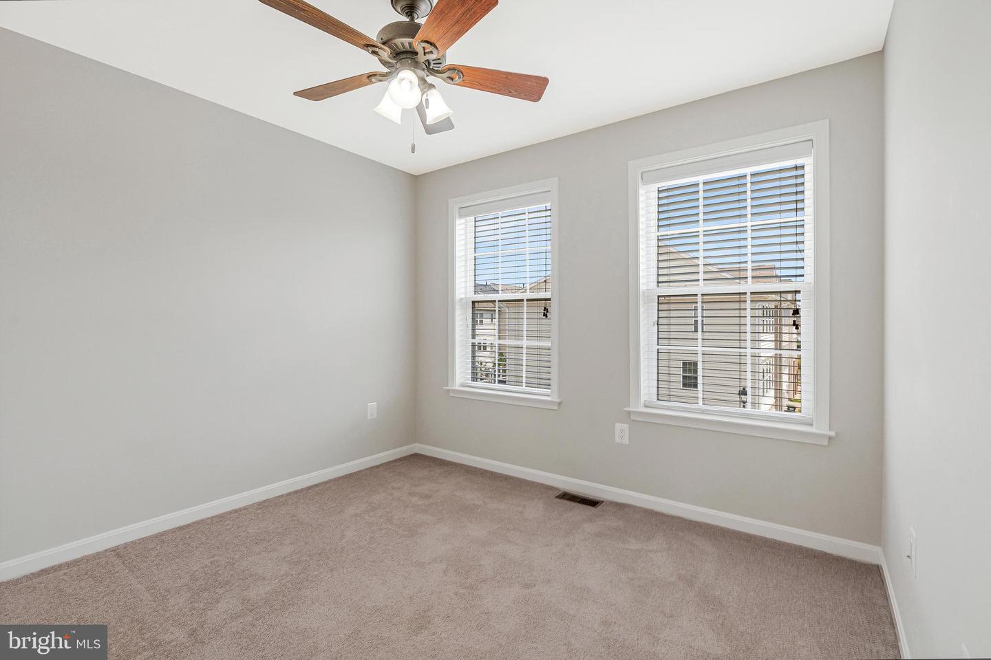 24847 MASON DALE TER, CHANTILLY, Virginia 20152, 3 Bedrooms Bedrooms, ,3 BathroomsBathrooms,Residential,For sale,24847 MASON DALE TER,VALO2099858 MLS # VALO2099858