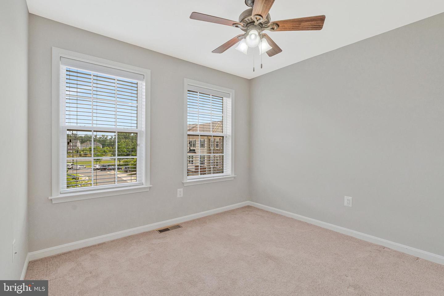 24847 MASON DALE TER, CHANTILLY, Virginia 20152, 3 Bedrooms Bedrooms, ,3 BathroomsBathrooms,Residential,For sale,24847 MASON DALE TER,VALO2099858 MLS # VALO2099858