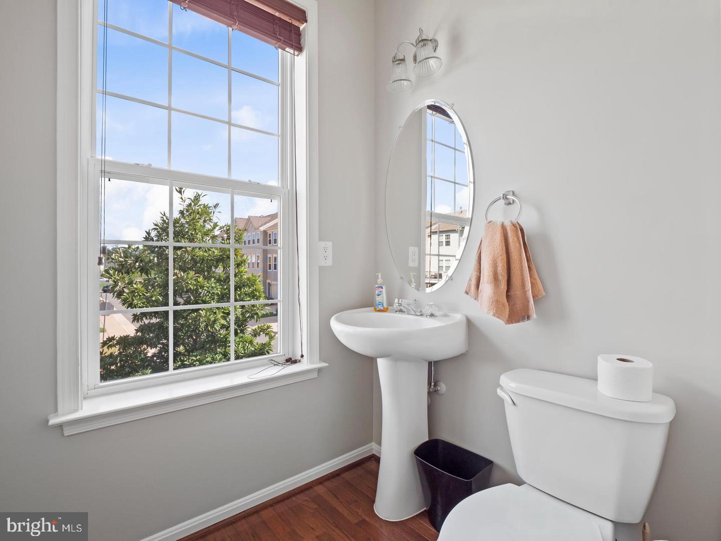 24847 MASON DALE TER, CHANTILLY, Virginia 20152, 3 Bedrooms Bedrooms, ,3 BathroomsBathrooms,Residential,For sale,24847 MASON DALE TER,VALO2099858 MLS # VALO2099858