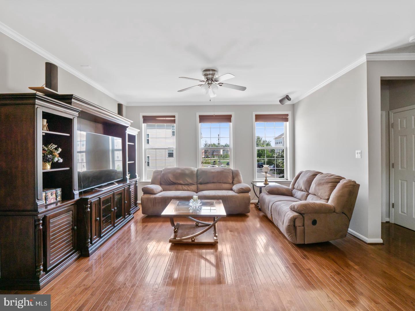24847 MASON DALE TER, CHANTILLY, Virginia 20152, 3 Bedrooms Bedrooms, ,3 BathroomsBathrooms,Residential,For sale,24847 MASON DALE TER,VALO2099858 MLS # VALO2099858
