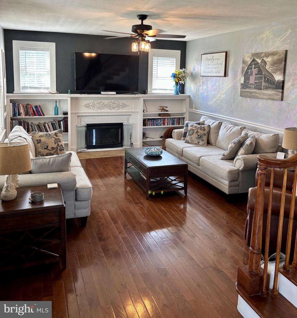 10004 PLANK RD, SPOTSYLVANIA, Virginia 22553, 4 Bedrooms Bedrooms, ,3 BathroomsBathrooms,Residential,For sale,10004 PLANK RD,VASP2034100 MLS # VASP2034100