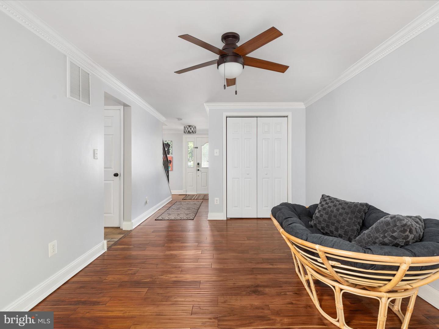 8490 MAGIC TREE CT, SPRINGFIELD, Virginia 22153, 4 Bedrooms Bedrooms, ,3 BathroomsBathrooms,Residential,For sale,8490 MAGIC TREE CT,VAFX2249358 MLS # VAFX2249358