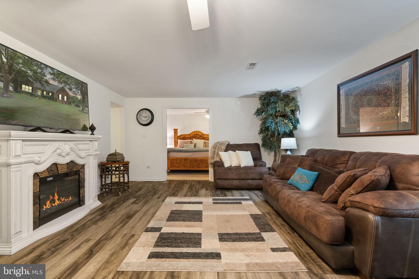 61 KIRBY LN, STAFFORD, Virginia 22554, 4 Bedrooms Bedrooms, ,3 BathroomsBathrooms,Residential,For sale,61 KIRBY LN,VAST2040090 MLS # VAST2040090