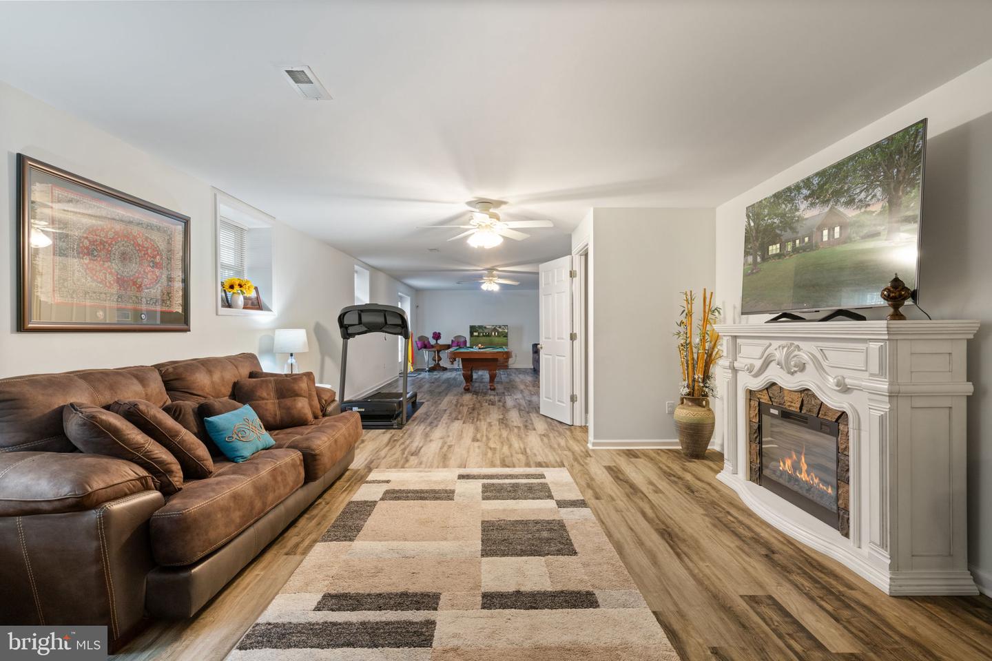 61 KIRBY LN, STAFFORD, Virginia 22554, 4 Bedrooms Bedrooms, ,3 BathroomsBathrooms,Residential,For sale,61 KIRBY LN,VAST2040090 MLS # VAST2040090