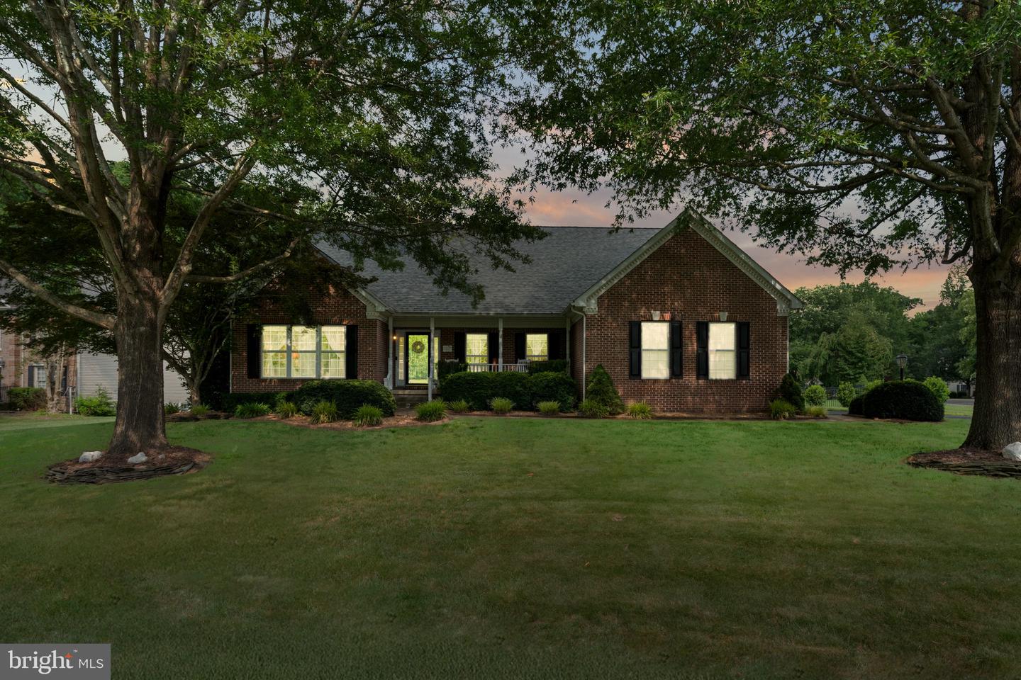 61 KIRBY LN, STAFFORD, Virginia 22554, 4 Bedrooms Bedrooms, ,3 BathroomsBathrooms,Residential,For sale,61 KIRBY LN,VAST2040090 MLS # VAST2040090